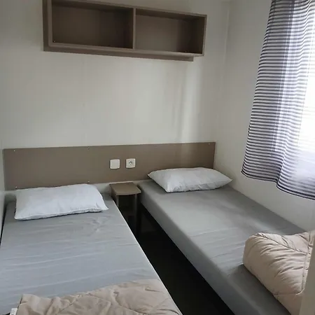 Location Mobilhome Mimizan-Plage *